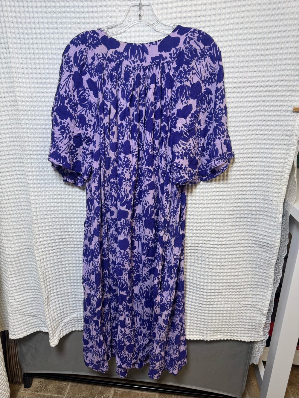 Go Softly Patio Dress XL Purple Blue Floral Crinkle Rayon Button Front Midi - Picture 2 of 4